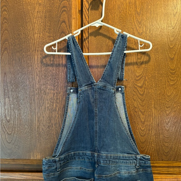 Overalls - Picture 5 of 7